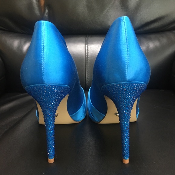 🦋NWT ABS Allen Schwartz All Night Blue Heel - Picture 3 of 5